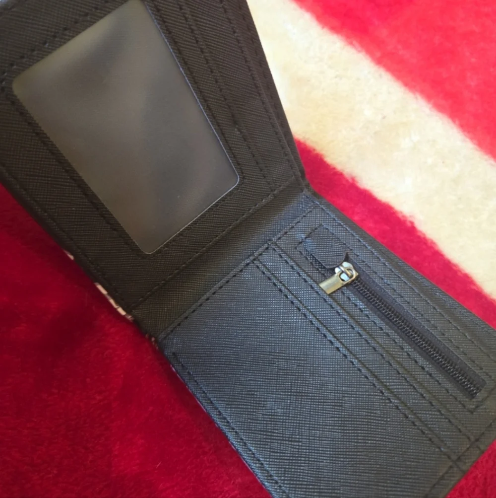Anime-Themed Black Money Clip
